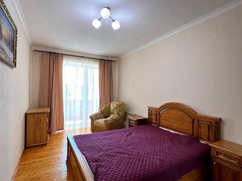 квартира за адресою Чорновола вул., 11а