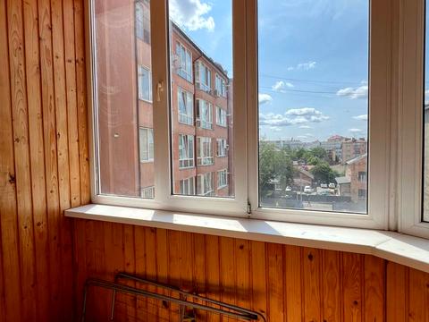 квартира за адресою Чорновола вул., 11а