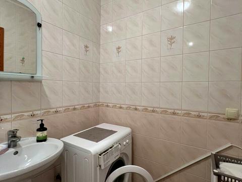 квартира за адресою Чорновола вул., 11а