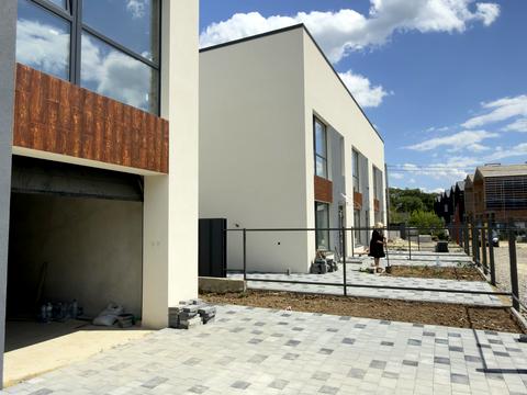 дом по адресу Парафіяльна