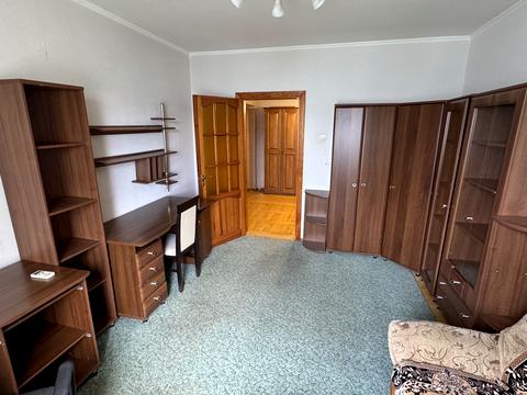 квартира за адресою Анни Ахматової вул., 15