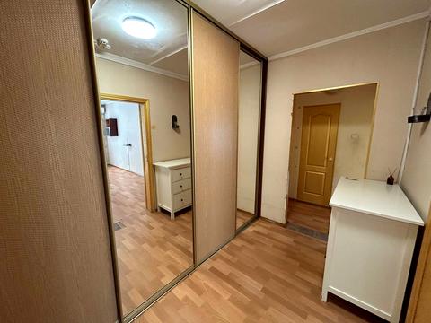 квартира за адресою Милославська вул., 12