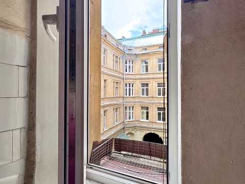 квартира за адресою Модеста Менцинського вул., 8