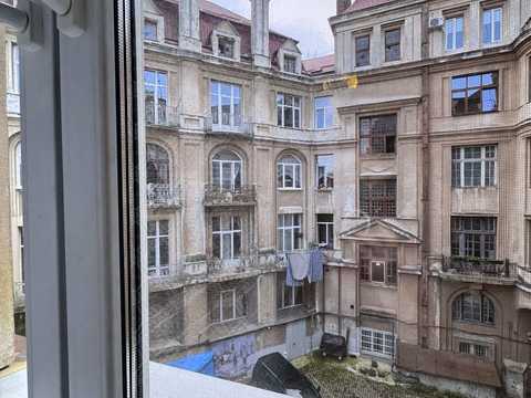 квартира за адресою Модеста Менцинського вул., 8