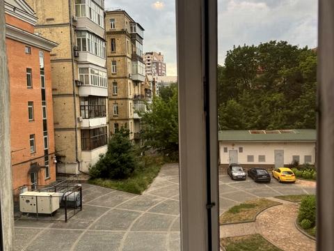 квартира за адресою Січових Стрільців вул. (Артема), 10
