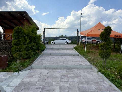 комерційна за адресою Шевченка, 105