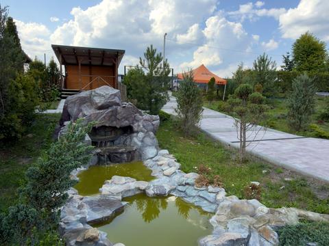 комерційна за адресою Шевченка, 105
