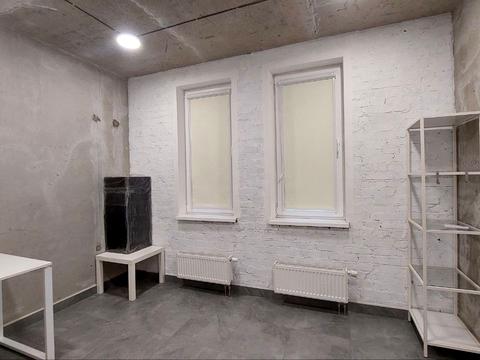 комерційна за адресою Василя Симоненка вул., 30