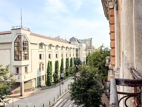 квартира по адресу Михаила Грушевского ул., 12