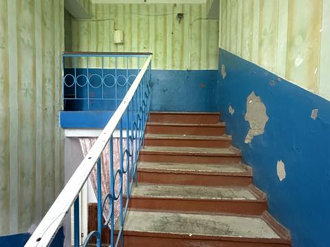 комерційна за адресою Миру, 4а