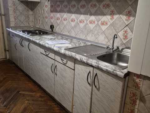 квартира за адресою Академіка Корольова вул., 2