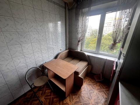 квартира за адресою житловий масив Тополя-2 вул., 10