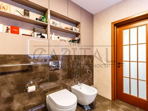 квартира за адресою Кропивницького вул., 10