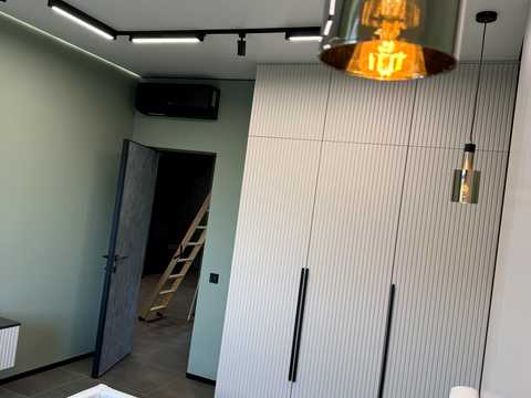 будинок за адресою Успішна