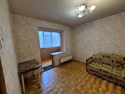 квартира за адресою Анни Ахматової вул., 39-А