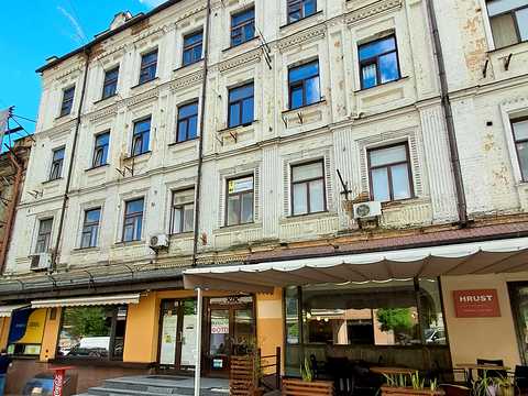 коммерческая по адресу Богдана Хмельницкого ул., 3