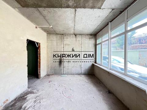 коммерческая по адресу Науки просп., 80-А/73