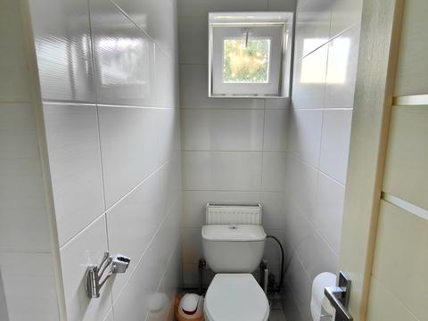 будинок за адресою Вартових Неба вул. (Комарова)