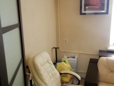 комерційна за адресою Костянтинівська вул., 56