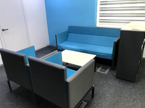 комерційна за адресою Левка Лук'яненка вул. (Маршала Тимошенка), 29