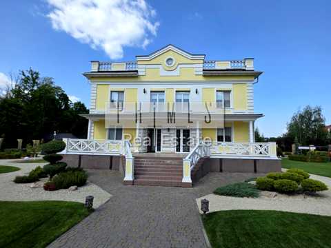 будинок за адресою Центральна вул.
