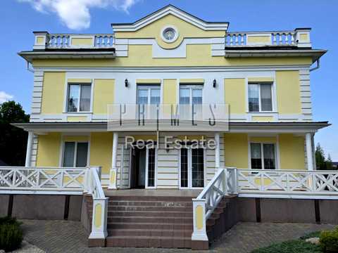 будинок за адресою Центральна вул.