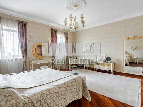 будинок за адресою Центральна вул.
