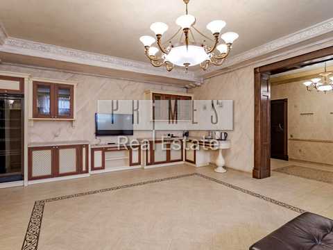 будинок за адресою Центральна вул.
