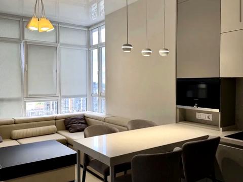 квартира за адресою Джона Маккейна вул. (Івана Кудрі), 7