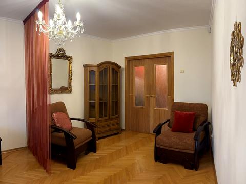 квартира за адресою Срібнокільська вул., 20