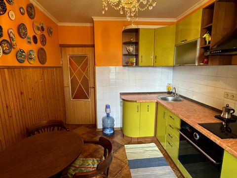 квартира за адресою Срібнокільська вул., 20