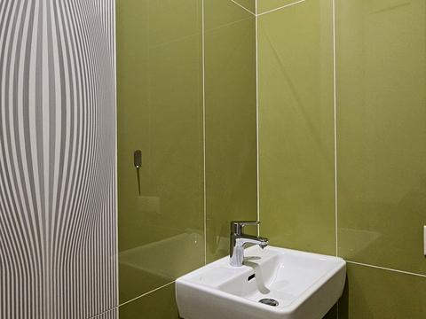 квартира за адресою Срібнокільська вул., 1