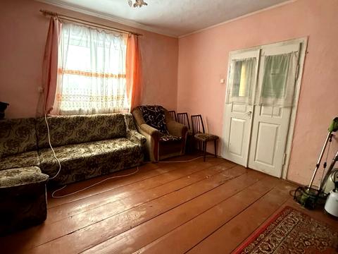 будинок за адресою Івасюка