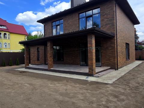 будинок за адресою Сонячна вул.