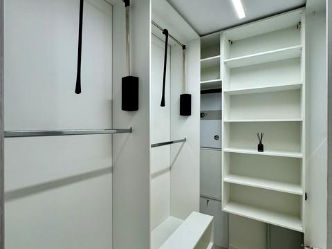 квартира за адресою Феодосійська вул., 2-Л