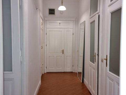 квартира за адресою Пантелеймона Куліша вул., 43