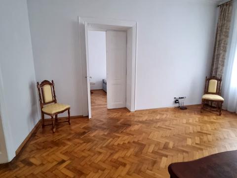 квартира за адресою Пантелеймона Куліша вул., 43
