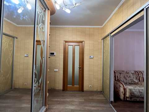 квартира за адресою Салютна вул., 1-Б