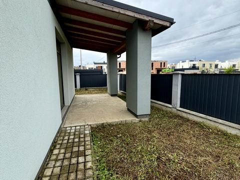 будинок за адресою с. Крихівці, Парафіяльна