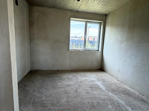 будинок за адресою с. Крихівці, Парафіяльна