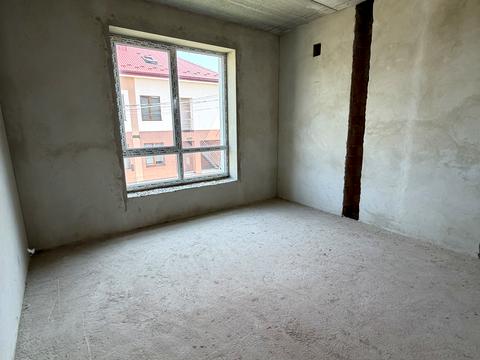 будинок за адресою с. Крихівці, Парафіяльна