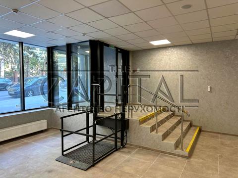 комерційна за адресою Фрометівська вул., 2 к18-Б