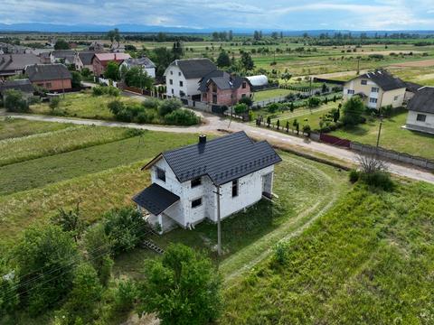 дом по адресу Польова