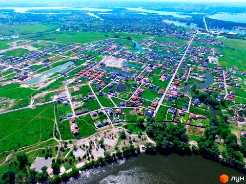будинок за адресою Центральна вул.
