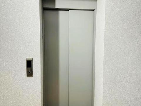 квартира за адресою Залізнична вул., 7К