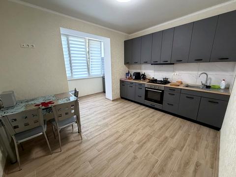 квартира за адресою Старокостянтинівське шосе, 2в