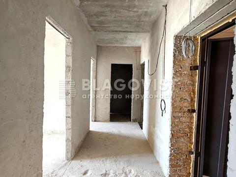 квартира за адресою Леоніда Каденюка вул., Будинок Лион