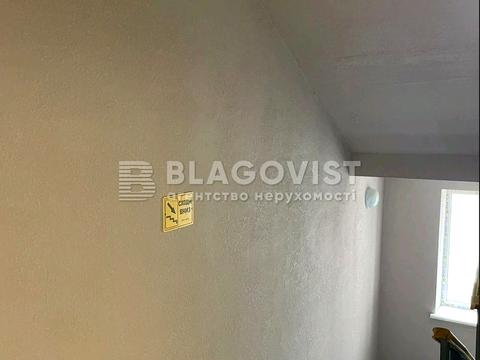 квартира за адресою Леоніда Каденюка вул., Будинок Лион