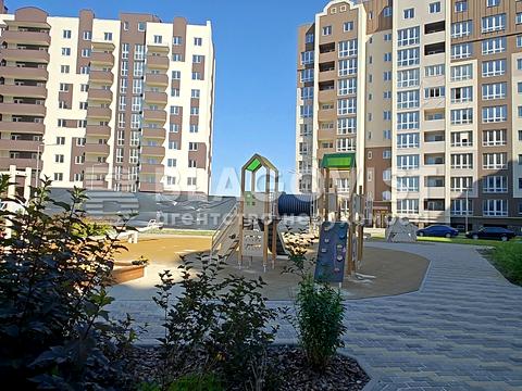 квартира за адресою Леоніда Каденюка вул., Будинок Лион