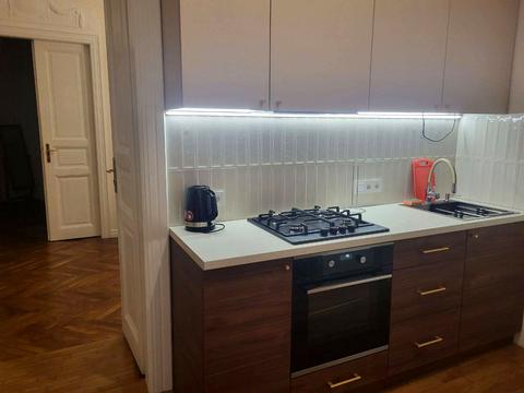 квартира за адресою Богдана Хмельницького вул., 35